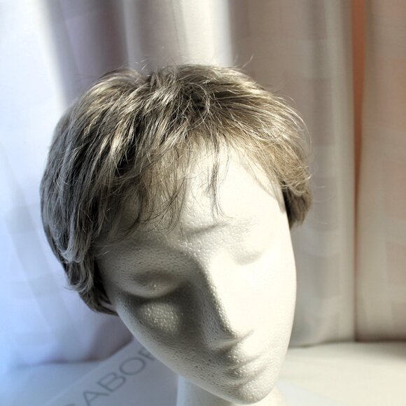 GABOR "Aspire" Petite Wig + Accessories, Sugared Pecan Color - Picture 6 of 12